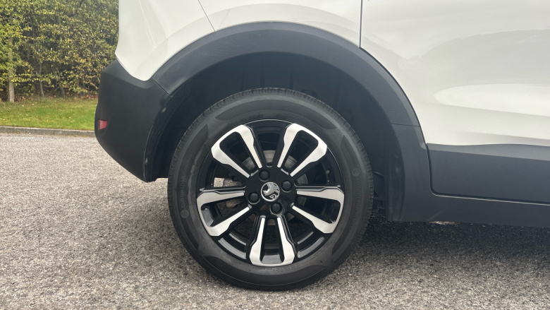 Vauxhall Crossland 1.2 Turbo Design 5dr Petrol Hatchback